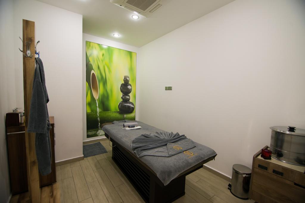 Aquamarine Luxury Residence Kirenia Zewnętrze zdjęcie