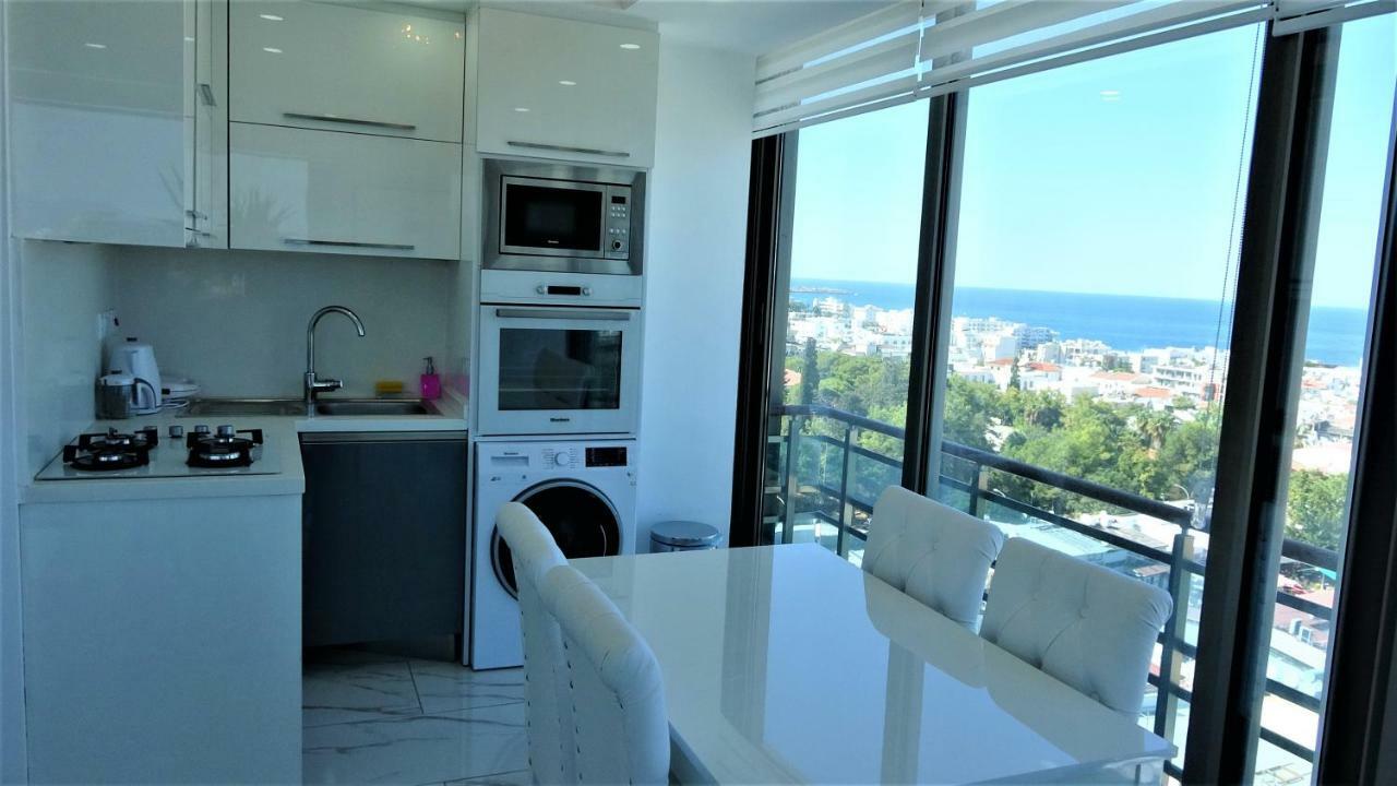 Aquamarine Luxury Residence Kirenia Zewnętrze zdjęcie